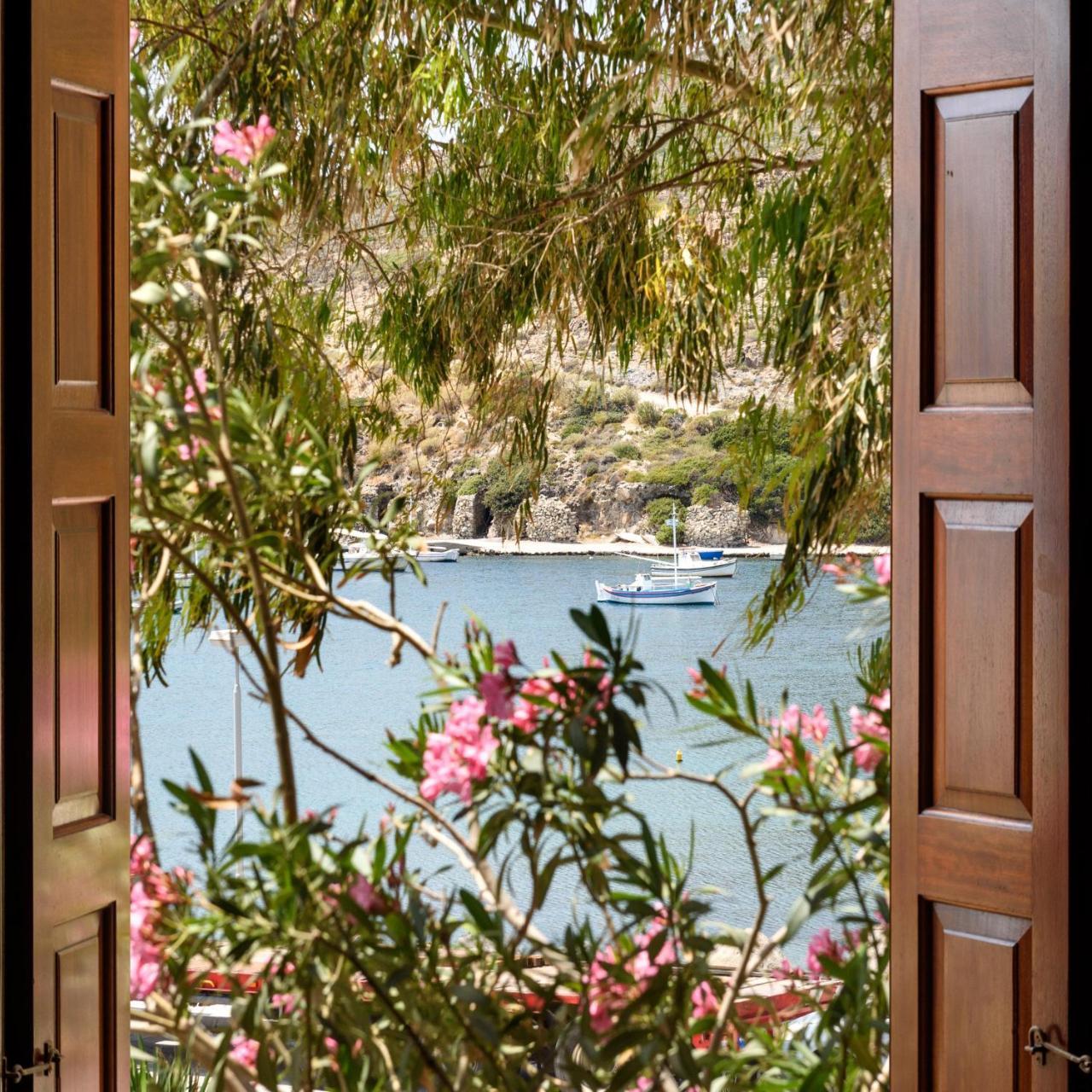 Villa Notos Adamantas  Exteriér fotografie